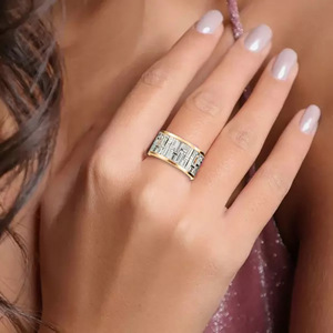 Anello alla Moda con Griglia Quadrata Bicolore Design Geometrico Minimalista Gioielli per Uomo e Donna Anello per Uso Quotidiano - Product Image 5