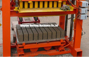 QT4-40 nhỏ Máy làm gạch rỗng lát xi măng khối đúc máy móc để bán - Product Image 5