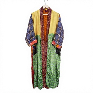 Robe kimono en soie à fleurs vintage pour femmes, manches longues, fermeture à cordon, peignoir confortable - Product Image 1