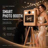 Cabina de Fotos con Trípode de Madera, Pantalla Táctil Integrada, Lámpara LED, Impresora y Placa para Alquiler en Fiestas