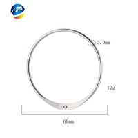 En gros, Cintre à anneau ouvert 120 mm en fer finition brillante, à un seul niveau, pour foulards et vêtements, organisateur de vêtements multifonctionnel et gain de place