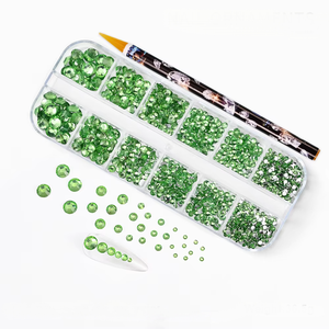 12 grilles de noël <span class=keywords><strong>rouge</strong></span> vert SS6-SS30 mixte ongles <span class=keywords><strong>strass</strong></span> brillant clair/or/rose/bleu diamant plat-dos ongles gemme pierres de verre - Product Image 1