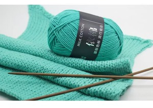 Fil <span class=keywords><strong>à</strong></span> tricoter en polyester doux <span class=keywords><strong>à</strong></span> quatre brins, 50 g/pelote, pour le tricot <span class=keywords><strong>à</strong></span> la main, le crochet, les serviettes, coloré, pour la couture <span class=keywords><strong>à</strong></span> la main - Product Image 2