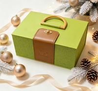 Boîte cadeau rigide écologique de luxe avec poignée et impression de logo en relief pour cadeaux d'affaires et de fêtes