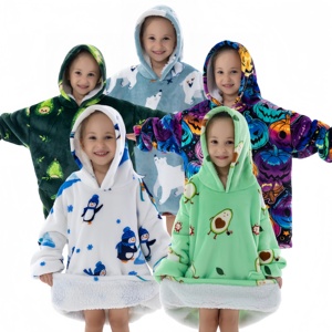 Linda Manta con Capucha para Usar como Ropa |   Franela Gruesa con Estampado de Dibujos Animados, Agradable al Tacto, con Bolsillos |   Manta Extra Grande <span class=keywords><strong>y</strong></span> Acogedora para Descansar en Casa - Product Image 1