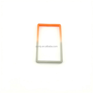 Cadre de protection antichoc en TPU personnalisé, style mode, pour cartes gradées, avec protection des bords arrière ouverts, pour cartes de crédit et photos de <span class=keywords><strong>passeport</strong></span>, vente en gros - Product Image 4