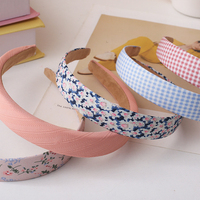 Juego de 7 Diademas Elegantes para Mujer, con Cuentas, Perlas, Flores y Satén, en Empaque Personalizado con Marca