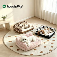 Lit pour animaux de compagnie de luxe en forme de grotte, sommeil profond 6D, housse amovible lavable, nid chaud pour chien et chat, toutes saisons, petites et grandes tailles, faible MOQ, produits pour animaux de compagnie