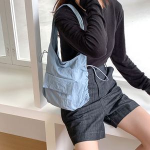 Bolsos de Hombro Coreanos de Gran Capacidad para Mujer, Bolsos de Nylon Plegables Casuales a la Moda, Impermeables - Product Image 3