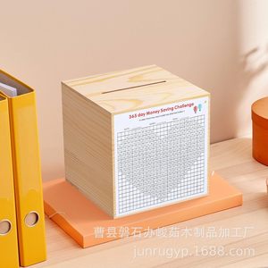 Hucha de madera DIY para niños de 5 a 7 años con diseño de regreso a clases - Product Image 5