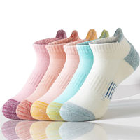 Kurze Laufsocken Badminton Sportsocken Handtücher Baumwollsohlen Maßgefertigte Outdoor Rutschfeste Damen-Bootsocken