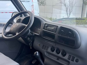 Voitures d'occasion <span class=keywords><strong>Ford</strong></span> <span class=keywords><strong>Transit</strong></span> Classic Mini Van LHD Manuelle Propulsion Arrière 5/6/7 Places 2.8T Diesel Faible Kilométrage Sans Accident Exportation 2013-2016 - Product Image 6