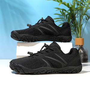 Chaussures de randonnée pour hommes noires, nouvelles arrivées modernes, chaussures à cinq doigts, pointures 36 à 47 pour une durabilité accrue - Product Image 6