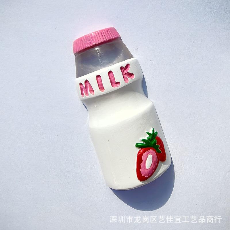 Botella de leche de fresa 3,2*6,2 CM