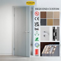 Porte intérieure en bois massif rainuré gris moderne britannique, certifiée UKCA, étanche, pré-montée pour chambres à coucher