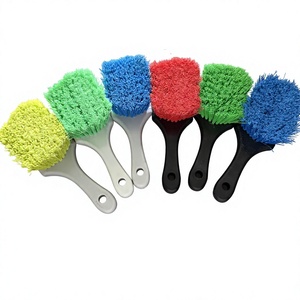 <span class=keywords><strong>Brosse</strong></span> à pneus de voiture à poils rigides et manche court, <span class=keywords><strong>brosse</strong></span> de nettoyage robuste en plastique pour jantes de voiture, pour le detailing automobile - Product Image 1