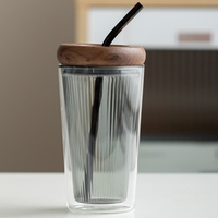 Gobelet en verre borosilicate à double paroi isolé avec paille et couvercle en bois - 500 ml, compatible lave-vaisselle et micro-ondes, cadeau haut de gamme pour la maison