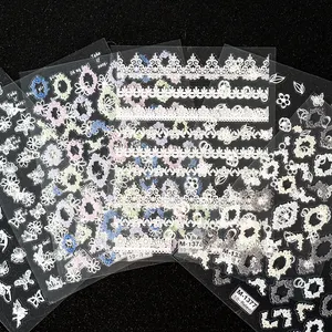 Reliëf 5d Nagel Stickers Kleuren Krans Kant Wit Vlinderpatroon 5d Chroom Effect Nail Stickers Voor Nail Art