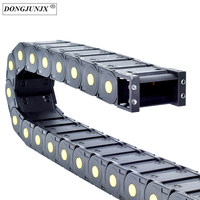 Chaîne de guidage de câble avec porte-tuyaux hydrauliques de 25 mm x 103 mm
