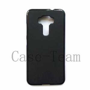 เคส TPU แบบนิ่มสีดำด้านเคสโทรศัพท์มือถือซิลิโคนสำหรับ <span class=keywords><strong>Asus</strong></span> <span class=keywords><strong>ZenFone</strong></span> <span class=keywords><strong>3</strong></span> <span class=keywords><strong>ZE520KL</strong></span> สีดำ - Product Image 1