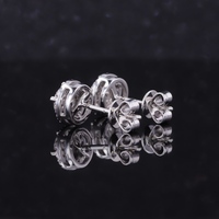Boucles d'oreilles clous en argent sterling style classique avec moissanite ronde taille brillant 1 carat DEF VVS1 pour femme