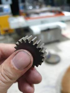 DK7745 Mesin <span class=keywords><strong>Edm</strong></span> Potong Kawat, Pemangkas Cepat Dk77 <span class=keywords><strong>Cnc</strong></span> 5 Sumbu Ekonomis untuk Logam - Product Image 6