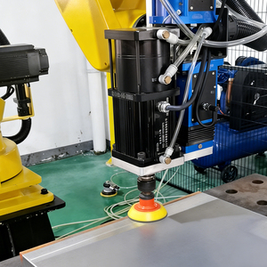 Machine professionnelle automatique de débavurage de produits moulés en métal, robot de meulage PLC, polissage d'acier inoxydable 1) - Product Image 2