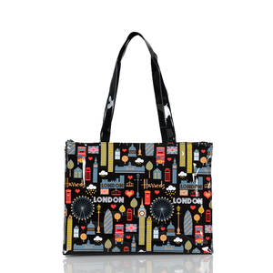 Moda impermeable de alta calidad logotipo personalizado impresión bolso de PVC Harrods Tote bolsa de compras - Product Image 4