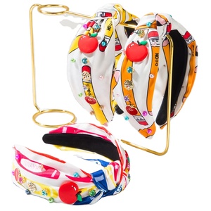 <span class=keywords><strong>Diadema</strong></span> anudada con estampado de lápiz de diamantes de imitación a la moda perla Manzana Roja Juventud hermosa temporada de regreso a la escuela accesorios para el cabello universitario - Product Image 1