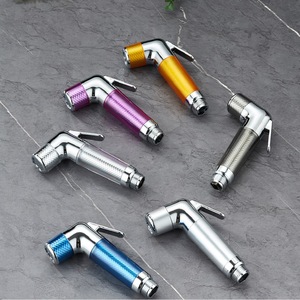 Nhà máy tùy chỉnh CHẬU VỆ SINH Vòi bán buôn khách sạn sử dụng nhà vệ sinh hiện đại làm sạch nhỏ súng phun Booster <span class=keywords><strong>flusher</strong></span> đa chức năng - Product Image 1