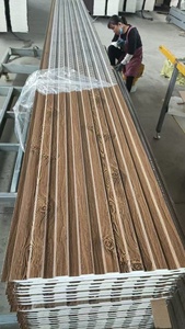 Panneaux isolés ignifuges en polyuréthane pour revêtement métallique <span class=keywords><strong>Prix</strong></span> - Product Image 2