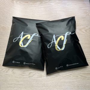 Luxury Matte Black Poly Mailers Custom Printed Logo Self Seal <b>Waterproof</b> Poly Shipping Bags For Fashion Clothes E-commerce - Product Image 5