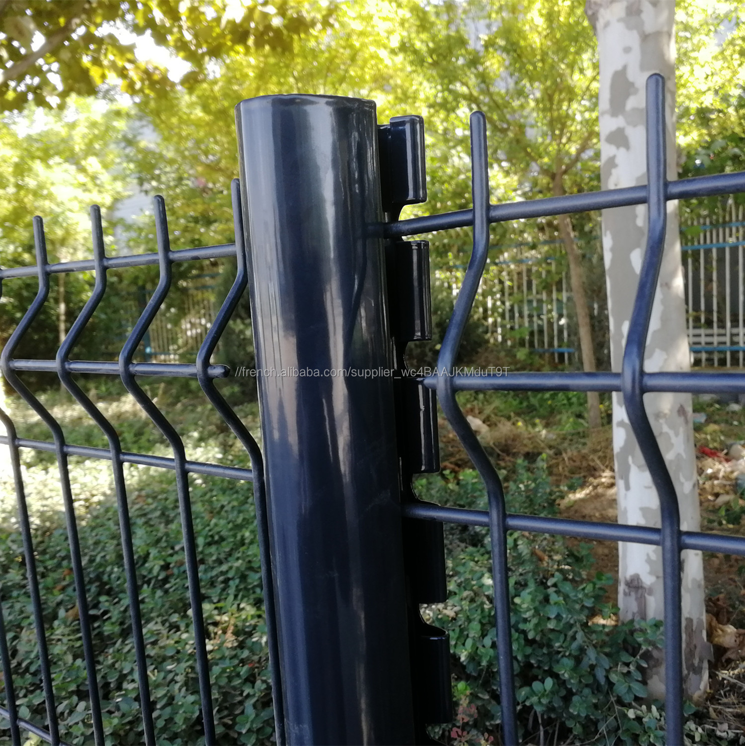 Prix bas en PVC triangulaire à double barreau en treillis tridimensionnel pour les jardins