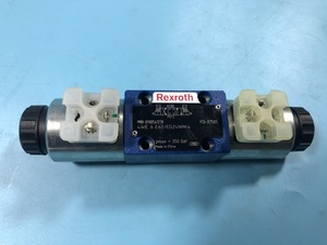 Nouveau solénoïde directionnel hydraulique R900561278 4WE6E6X/EG24N9K4 24VDC à double bobine pour machine d'injection - Product Image 2