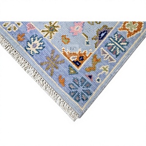 Tapis de luxe anciens, vintage et modernes en laine Oushak noués à la main avec envers en latex antidérapant et résistant aux taches - Product Image 1