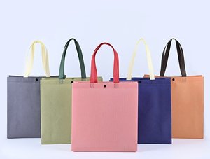 Spot Wholesale Eco-friendly Non Woven Tote Bag Reusable <b>Laminated</b> Waterproof Non Woven Hand With Logo - Product Image 2