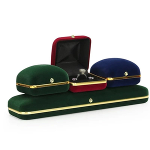 Spot Plastic Plush Jewelry <b>Box</b>, Ring <b>Box</b>, Pendant Bracelet, <b>Earring</b>, Necklace, Long Chain Velvet Jewelry Packaging <b>Box</b> - Product Image 2