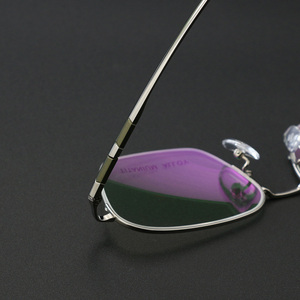 Osicare MT9092 montature per occhiali di lusso Oculos cornicione tempie Eco Friendly laterali in titanio lettori montature per occhiali - Product Image 4