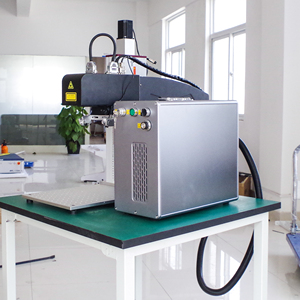 Máy <span class=keywords><strong>Laser</strong></span> Sợi Quang Lấy Nét Năng Động Khắc Sâu Bề Mặt Cong <span class=keywords><strong>3D</strong></span> Gia Công Khuôn <span class=keywords><strong>3D</strong></span> - Product Image 4