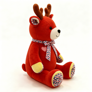 Oso de Peluche Reno Rojo, Adorable Peluche Sentado con Lazo de Puntos y Parche de Corazón, Suave Peluche Festivo de Reno - Product Image 2