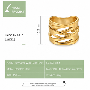 แหวนวงกว้างสแตนเลสสตีลชุบทอง 14K แบบสุญญากาศ ดีไซน์ฉลุลายสีทองและสีเงิน - Product Image 2