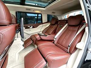 <span class=keywords><strong>Mercedes</strong></span>-<span class=keywords><strong>Maybach</strong></span> <span class=keywords><strong>GLS</strong></span> <span class=keywords><strong>600</strong></span> First Class Edition <span class=keywords><strong>2022</strong></span> Usado, SUV Ultra Lujoso de Tamaño Completo con Asientos con Función de Masaje - Product Image 5