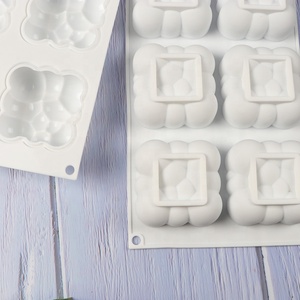 แม่พิมพ์ซิลิโคน 3 มิติ รูปทรงเมฆ สำหรับทำมูส เค้ก ขนมหวาน ชีสเค้ก ไอศกรีม บรรจุในถุง OPP ขายส่ง - Product Image 3