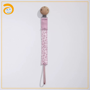 Sujetador de Chupetes Trenzado de Tela 100% Algodón, Sujetador de Chupetes Universal, Clip para Chupetes de Muselina para Bebés Niños y Niñas - Product Image 3
