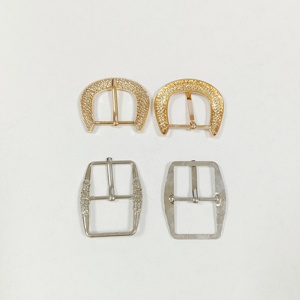 Hebilla de cinturón rectangular martillada con borde plateado de 30/<span class=keywords><strong>31</strong></span> mm (<span class=keywords><strong>1.18</strong></span> pulgadas), con barra central semicircular dorada de un solo pasador, de aleación, ecológica y sin níquel. - Product Image 2