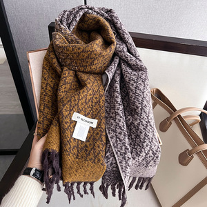 2024 nuovo stile invernale da donna scialle Color sfumato con fiocco di neve imitazione Cashmere stile lungo colore a contrasto scialle per gli uomini - Product Image 6