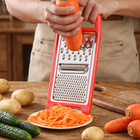 Robuuste 3-in-1 groentesnijder en rasp met roestvrijstalen messen & antislipvoet voor professionele keukens, thuis en restaurants