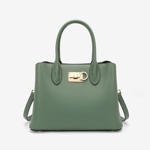 Borsa da <span class=keywords><strong>donna</strong></span> primo strato in pelle bovina nuova atmosfera alla moda borsa a tracolla in pelle borsa madre di mezza età di grande capacità - Product Image 6