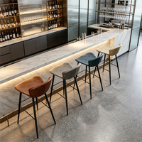 Tabouret de bar en fer européen pour hôtel, restaurant et bistrot, mobilier de café, designs personnalisés complets pour restaurant avec mobilier commercial