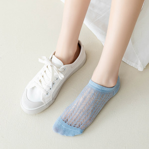 Women's Invisible Mesh Socks Silicone Anti Slip Solid Color Thin Summer Casual Socks - Product Image 4